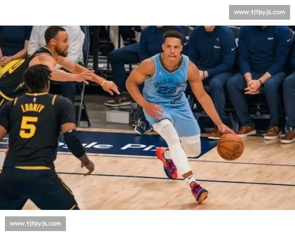 短臂神射手！杜林盛赞贝恩为顶级得分手